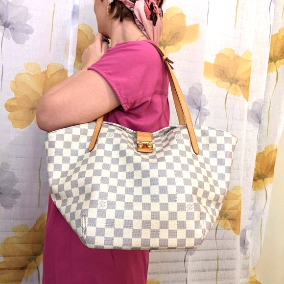 💎Authentic Louis Vuitton salina pm Damier azur shoulder bag - Picture 4 of 15